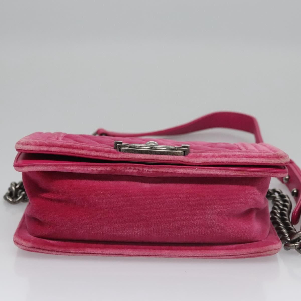 Chanel Boy Flap Bag Quilted Velvet Pink Velvet Shoulder Bag Bag (Pre-Owned)