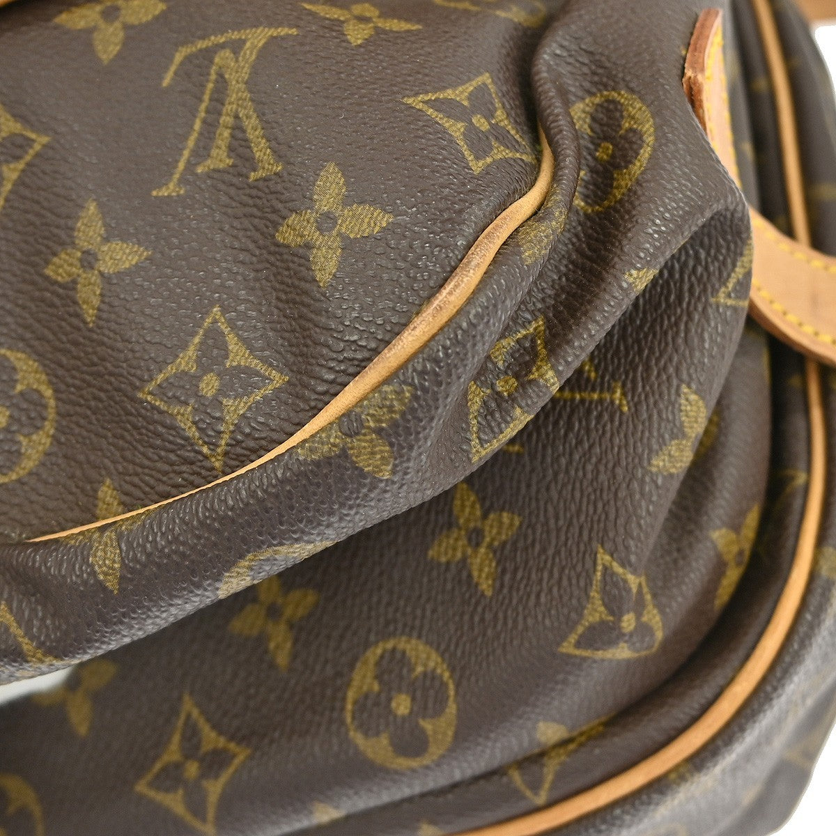 Louis Vuitton Saumur Handbag Monogram Canvas Brown Canvas Shoulder Bag Bag (Pre-Owned)