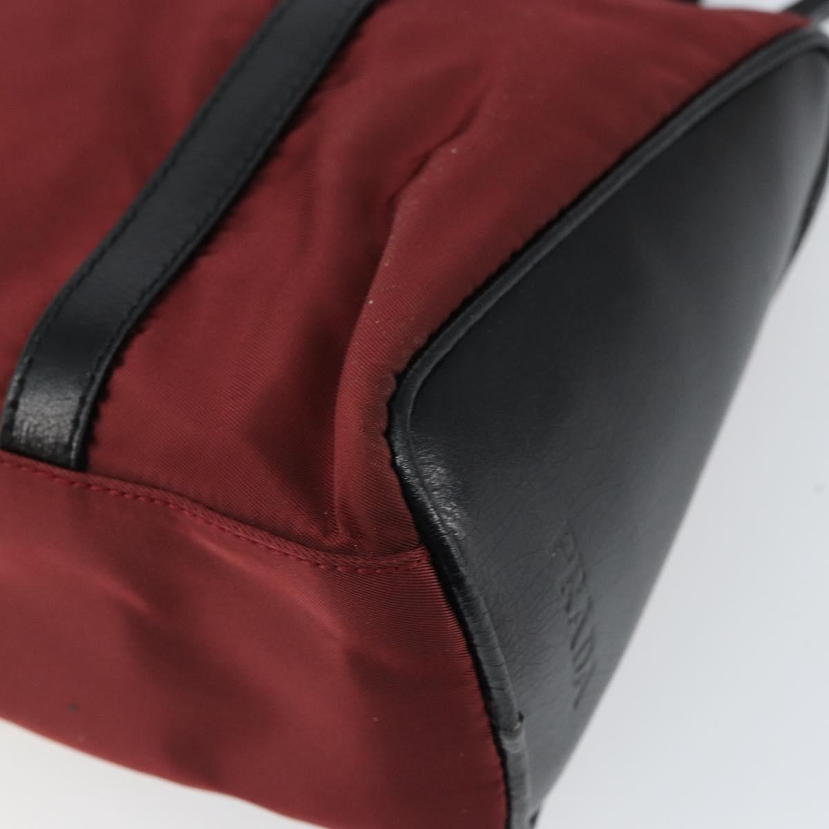 Prada Vintage Zip Handbag Tessuto Burgundy Nylon Handbag (Pre-Owned)