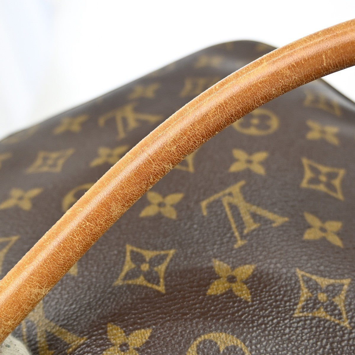 Louis Vuitton Monogram Looping Handbag Monogram Canvas Brown Canvas Shoulder Bag Bag (Pre-Owned)
