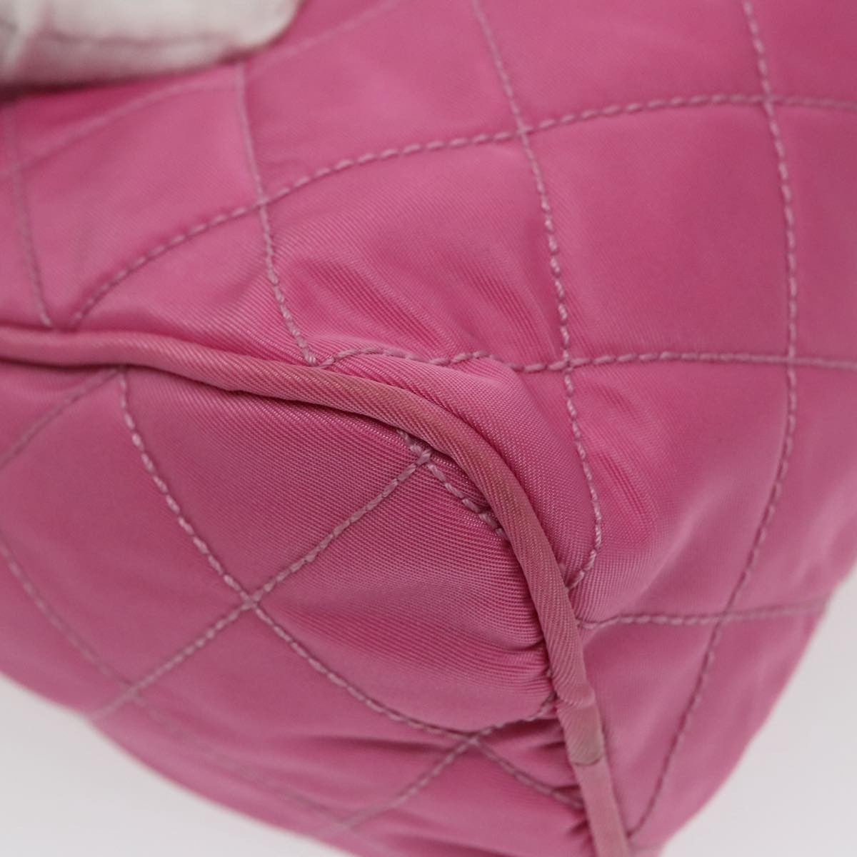 Prada Toiletry Pouch Tessuto Pink Nylon Clutche & Pouche Bag (Pre-Owned)