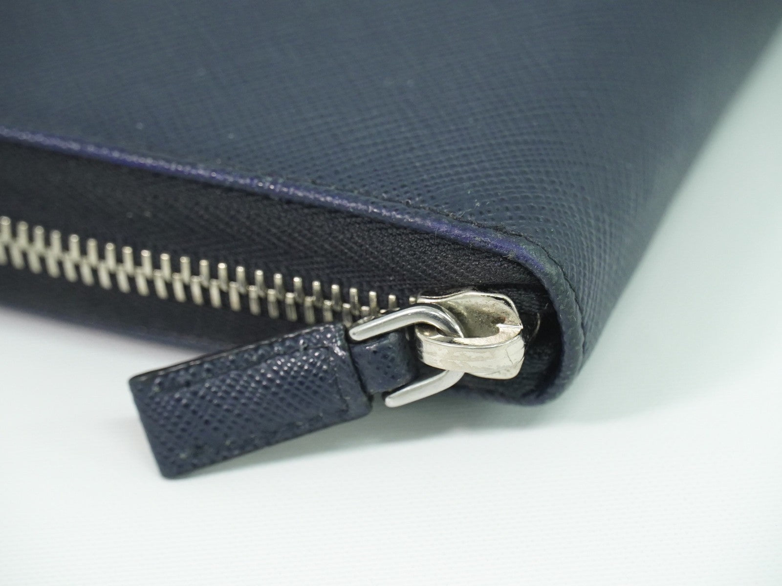 Prada Saffiano Wallet Leather Navy Leather Wallets Accessory (Pre-Owned)