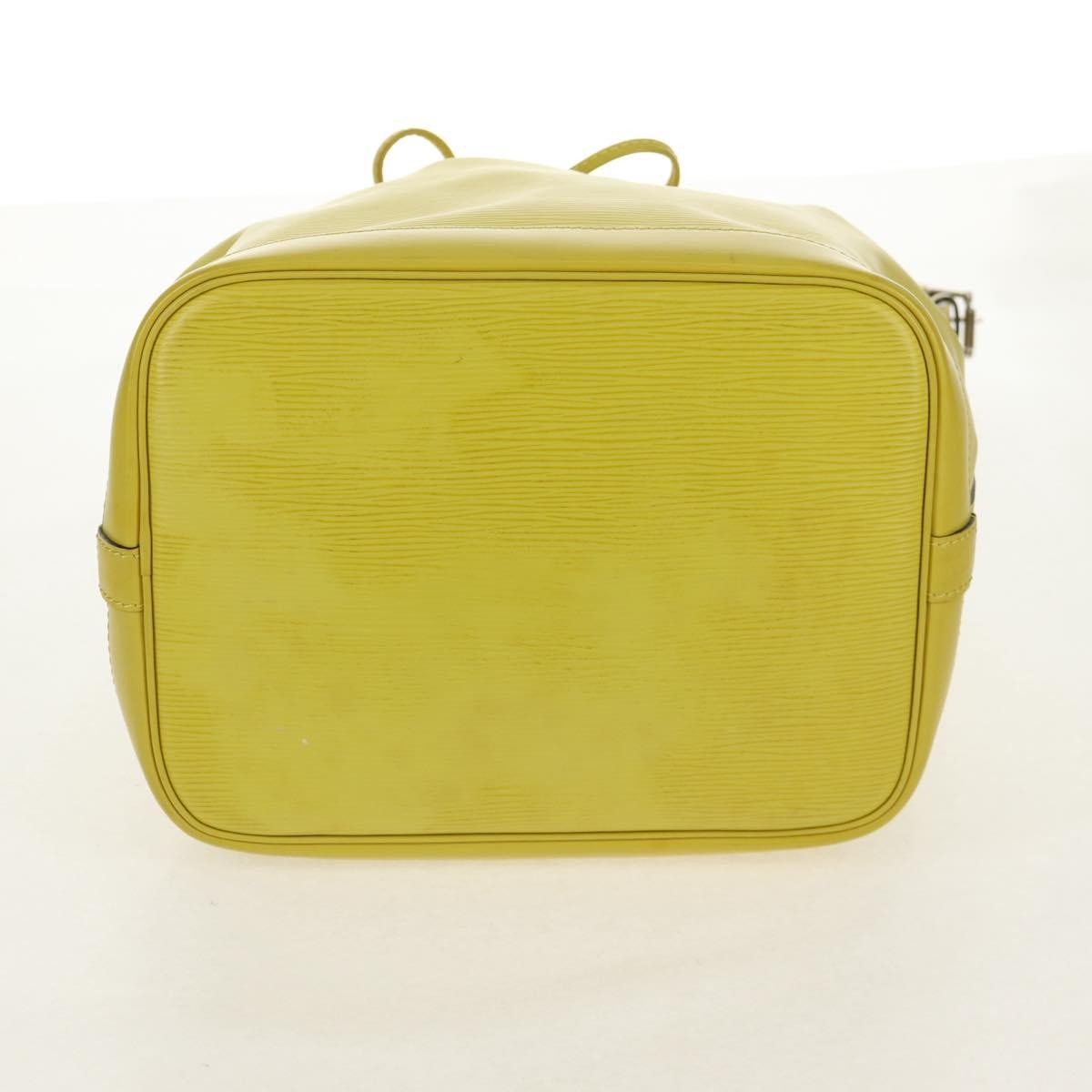 Louis Vuitton Petit Noe Handbag Epi Leather Green Leather Shoulder Bag Bag (Pre-Owned)