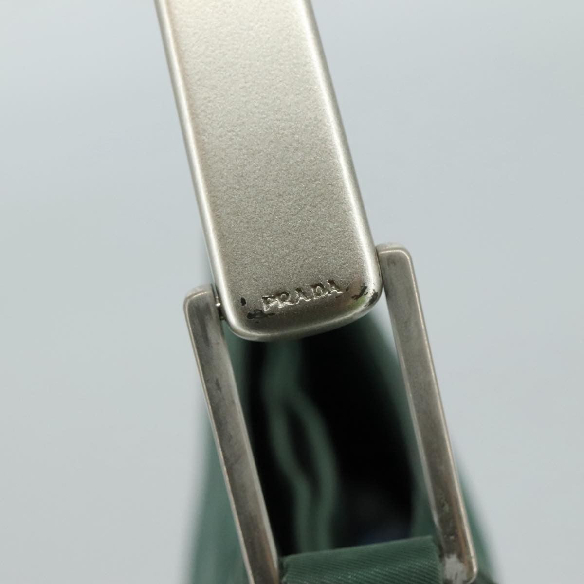Prada Vintage Shoulder Bag Tessuto Green Nylon Shoulder Bag Bag (Pre-Owned)