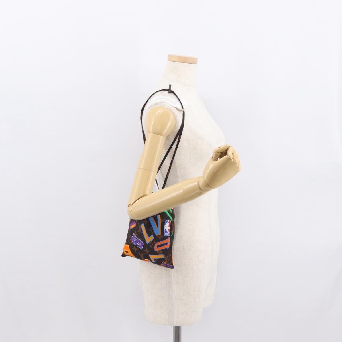 Louis Vuitton X Nba Pouch Monogram Canvas Brown Canvas Clutche & Pouche Bag (Pre-Owned)