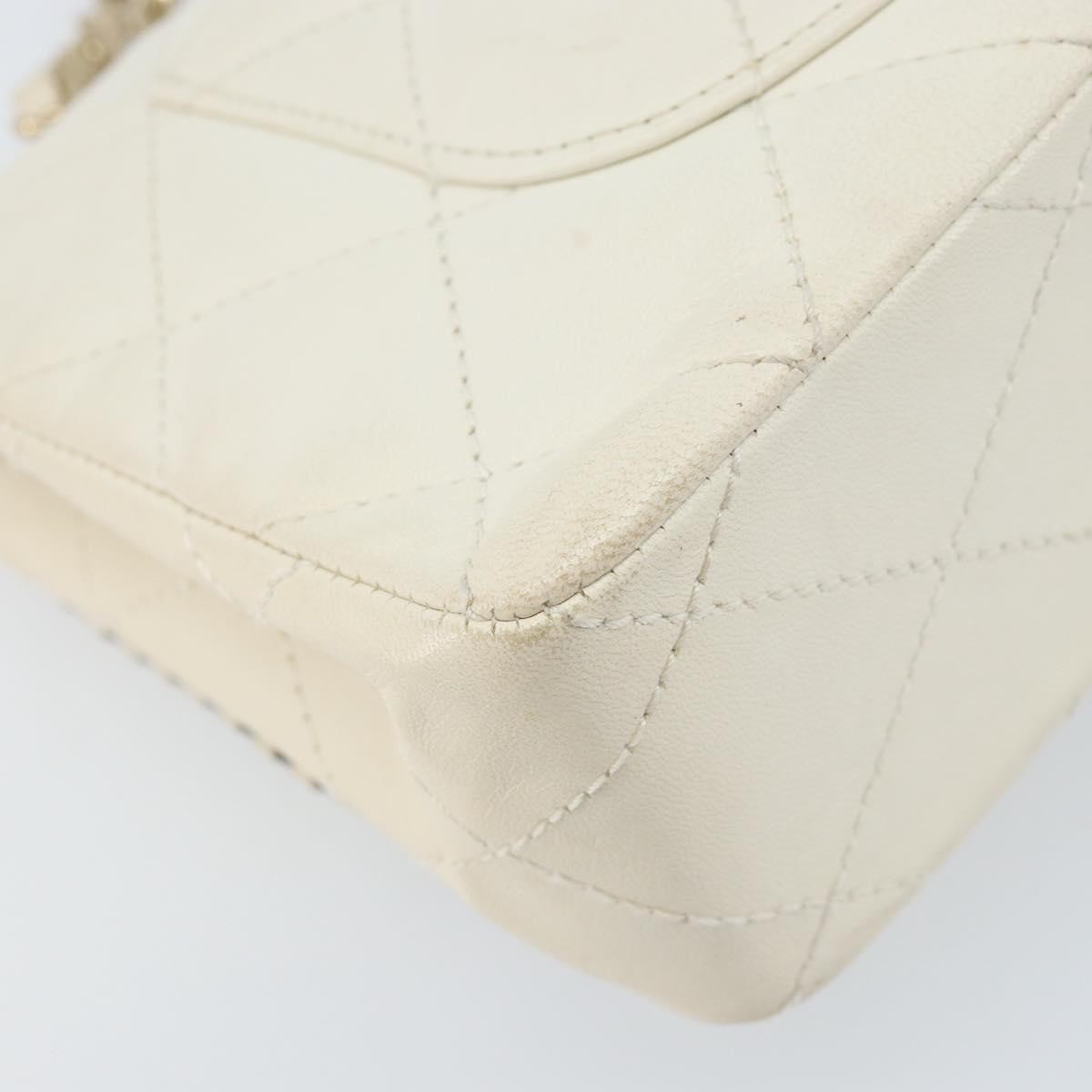 Chanel Vintage Punched Edge Classic Single Flap Bag Quilted Lambskin White Leather Shoulder Bag Bag (Pre-Owned)