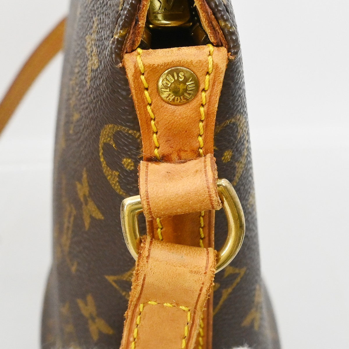 Louis Vuitton Drouot Handbag Monogram Canvas Brown Canvas Shoulder Bag Bag (Pre-Owned)