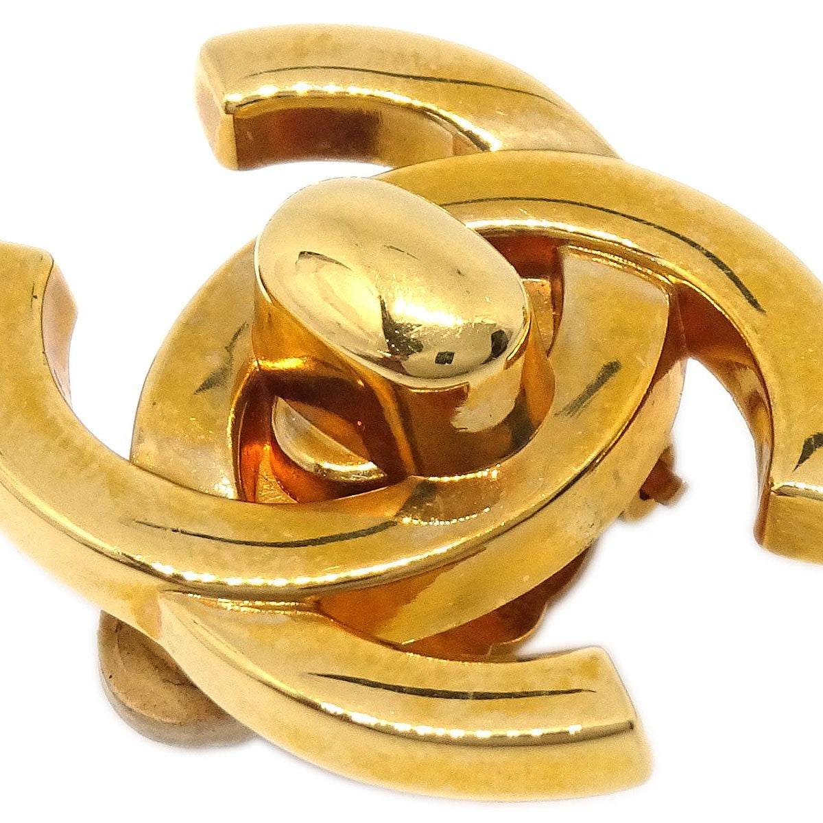Chanel Cc Turnlock Clip-On Earrings Metal Gold Gold_Plated Earrings Jewelry (Pre-Owned)