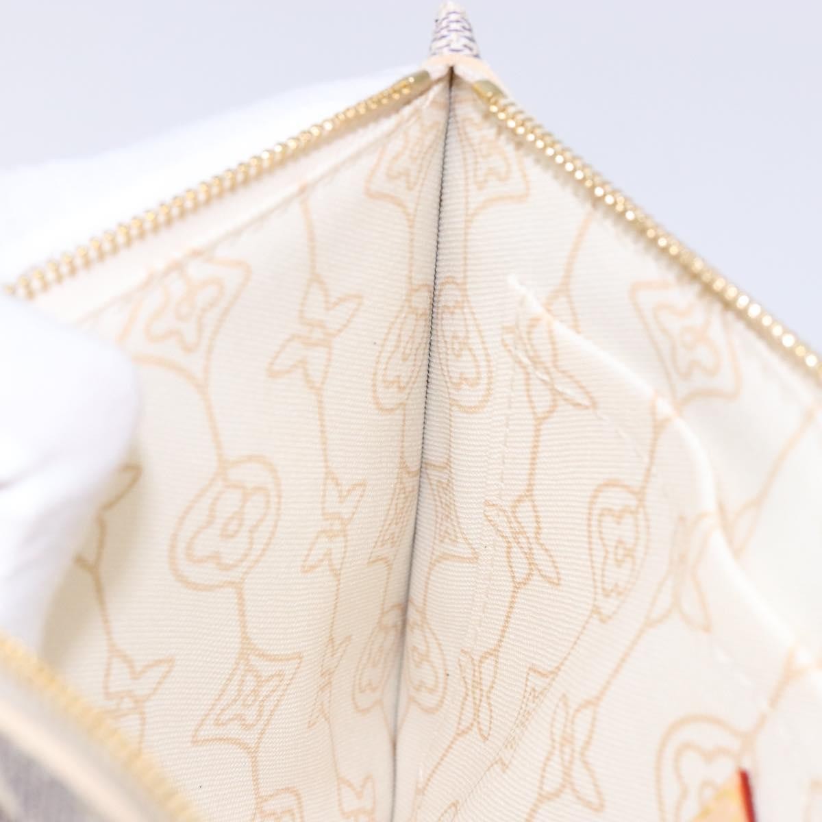 Louis Vuitton Neverfull Pochette Damier White Canvas Bag (Pre-Owned)