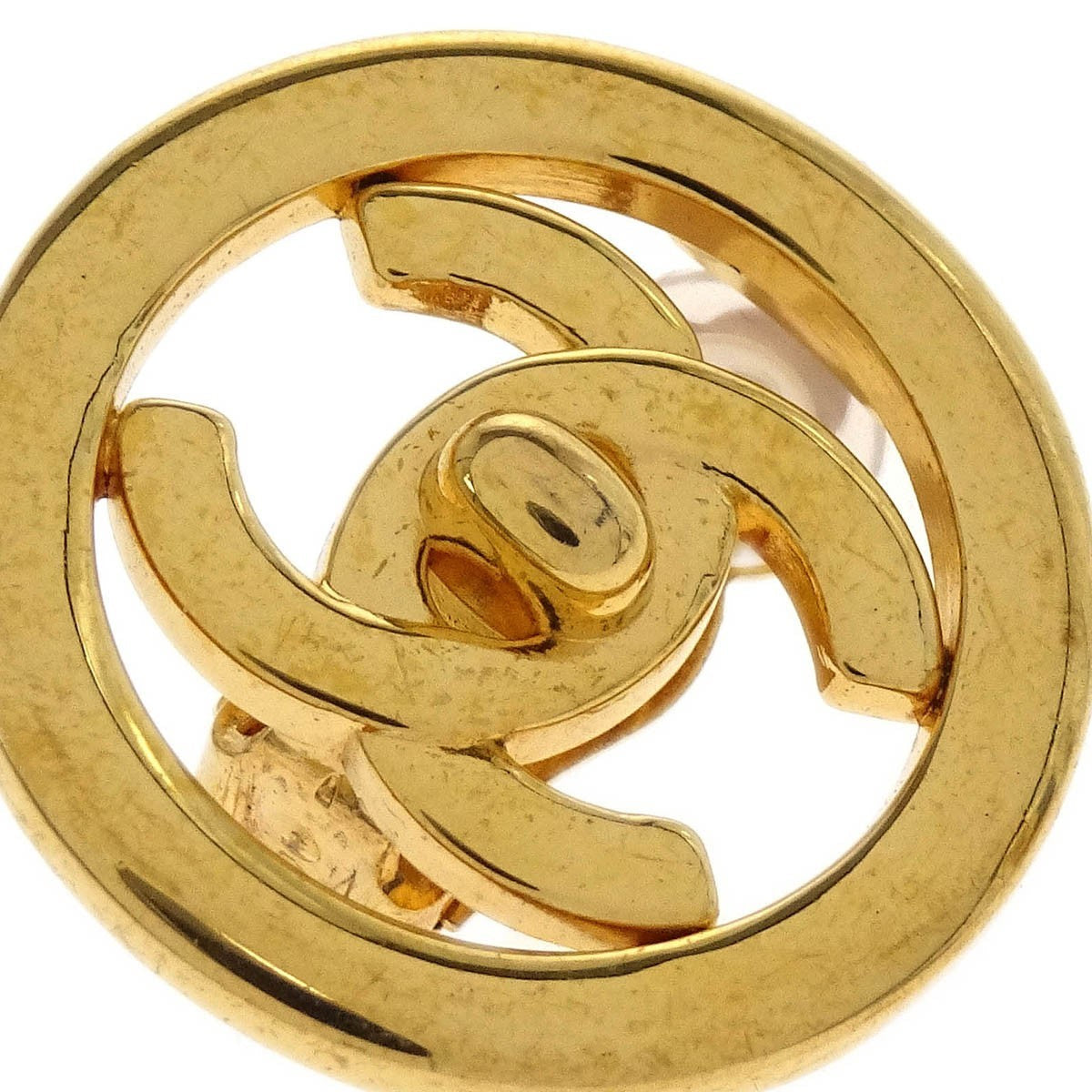 Chanel Cc Round Earrings Metal Gold Gold_Plated Earrings Jewelry (Pre-Owned)
