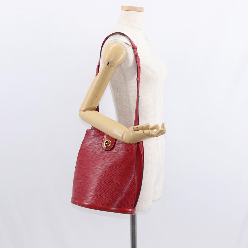 Louis Vuitton Cluny Shoulder Bag Epi Leather Red Leather Shoulder Bag Bag (Pre-Owned)