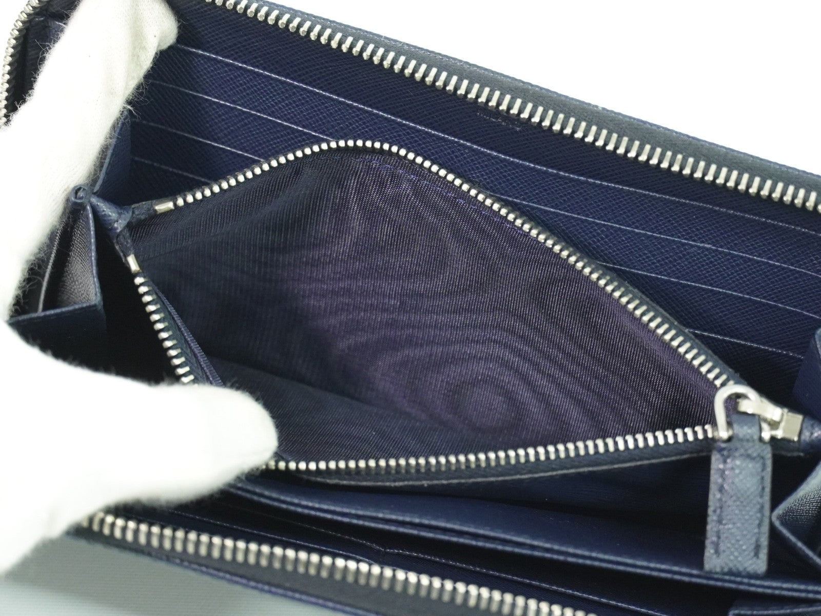 Prada Saffiano Wallet Leather Navy Leather Wallets Accessory (Pre-Owned)