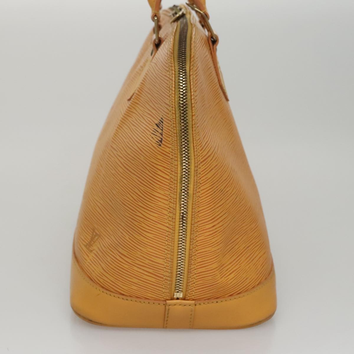 Louis Vuitton Alma Handbag Epi Leather Yellow Leather Handbag (Pre-Owned)