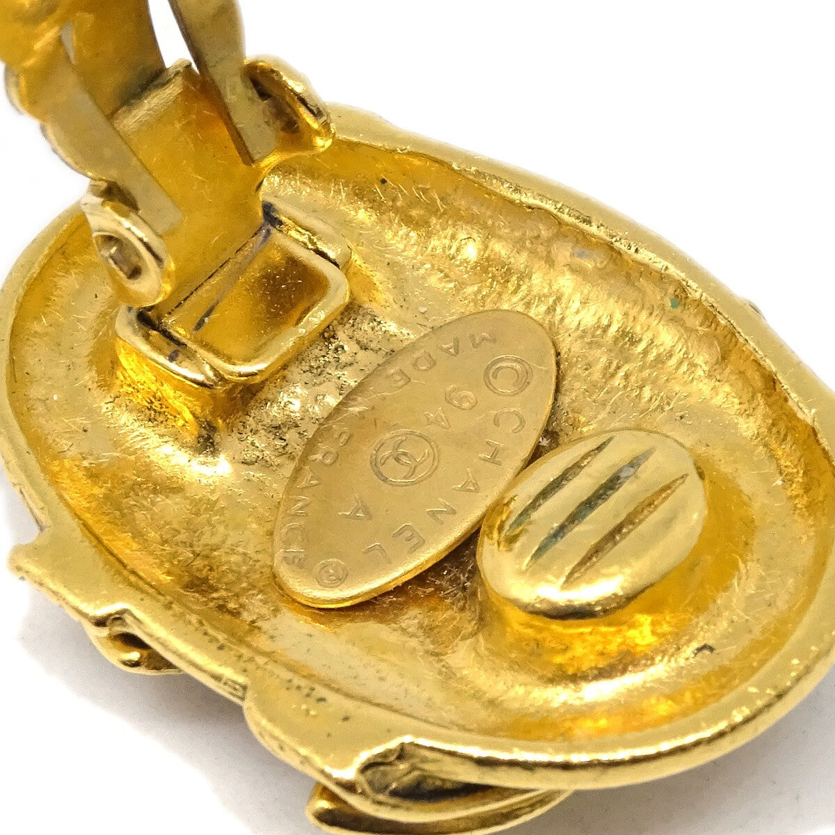 Chanel Vintage Cc Button Ovales Clip-On Earrings Gold-Plated Gold Gold_Plated Earrings Jewelry (Pre-Owned)
