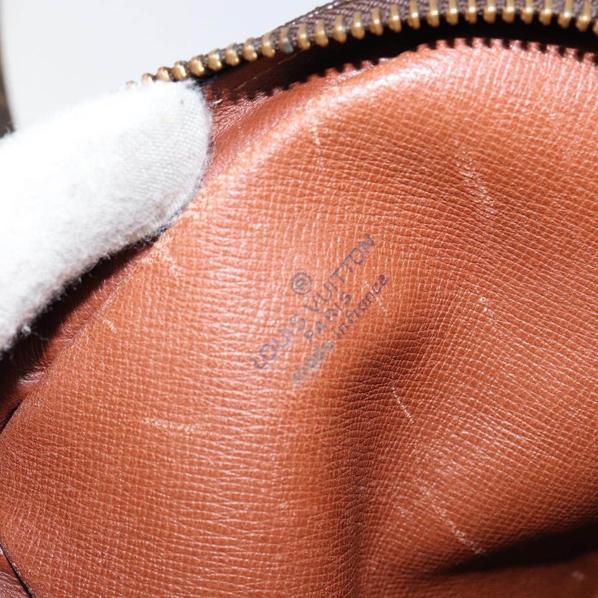 Louis Vuitton Amazone Bag Monogram Canvas Brown Canvas Shoulder Bag Bag (Pre-Owned)