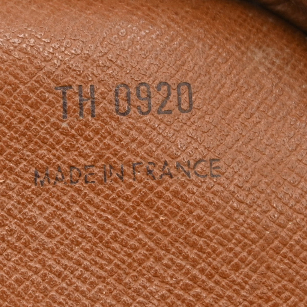 Louis Vuitton Amazone Bag Monogram Canvas Brown Canvas Shoulder Bag Bag (Pre-Owned)