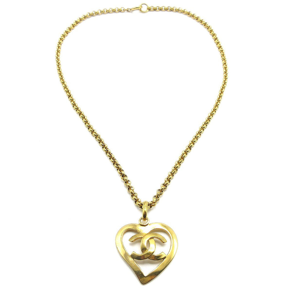 Chanel Cc Heart Pendant Necklace Metal Gold Gold_Plated Necklace Jewelry (Pre-Owned)