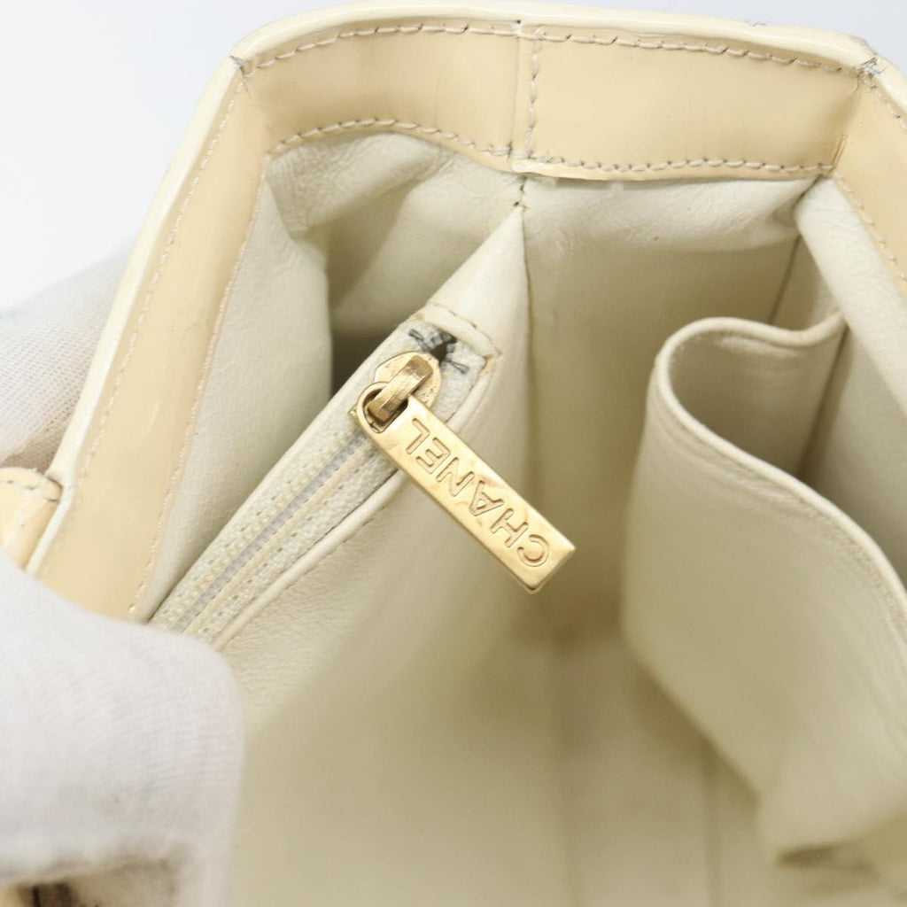 Chanel Vintage Embossed Logo Shoulder Bag Patent Beige Patent_Leather Tote Bag Bag (Pre-Owned)