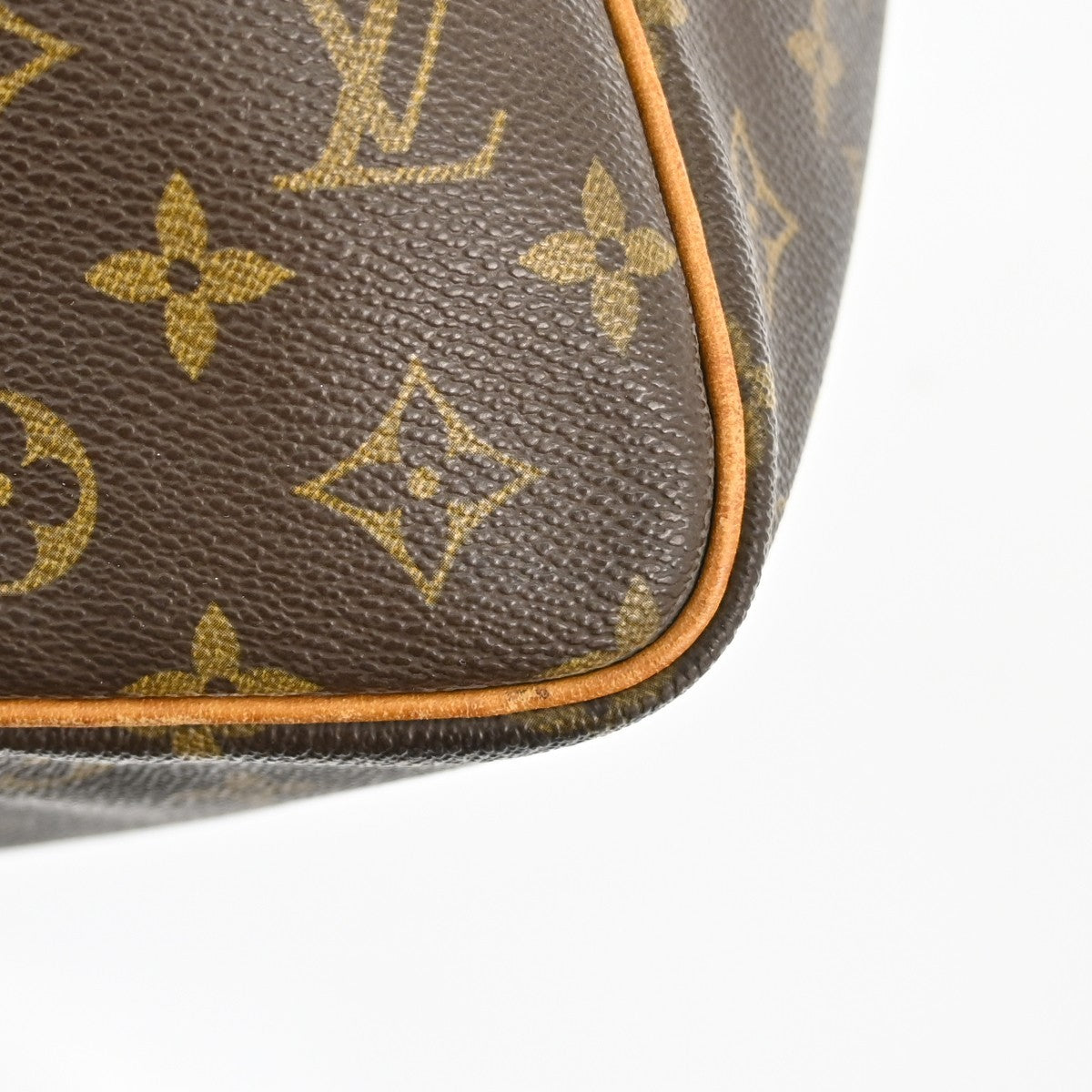 Louis Vuitton Keepall Bag Monogram Canvas Brown Canvas Travel Bag Bag (Pre-Owned)