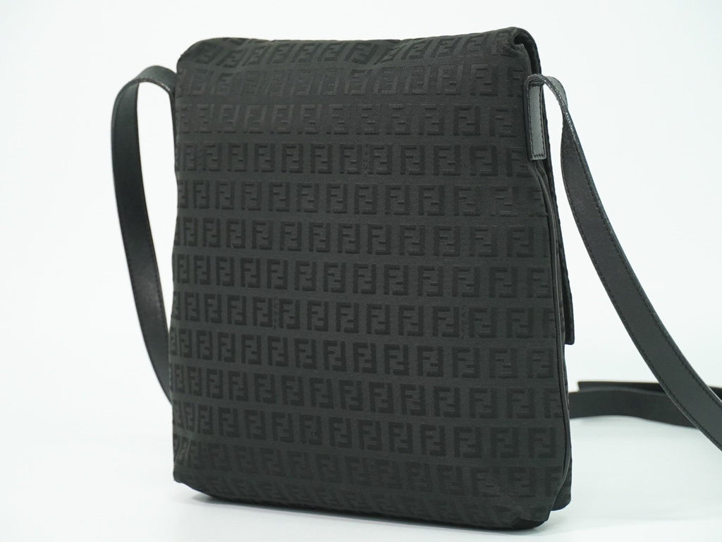 Fendi Vintage Flap Crossbody Bag Zucchino Canvas Black Canvas Shoulder Bag Bag (Pre-Owned)