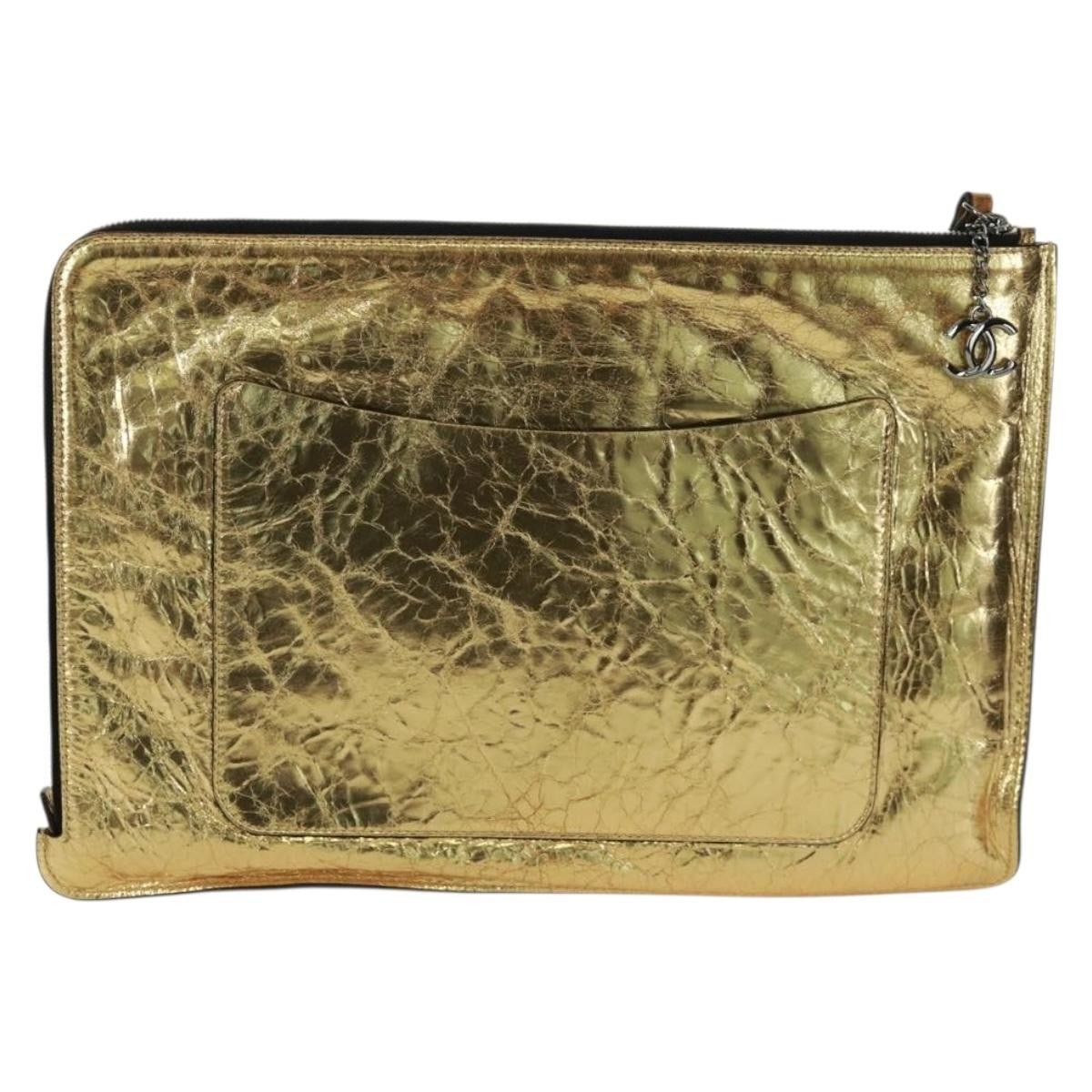 Chanel Feminine Pouch Crinkled Leather Gold Leather Clutche & Pouche Bag (Pre-Owned)