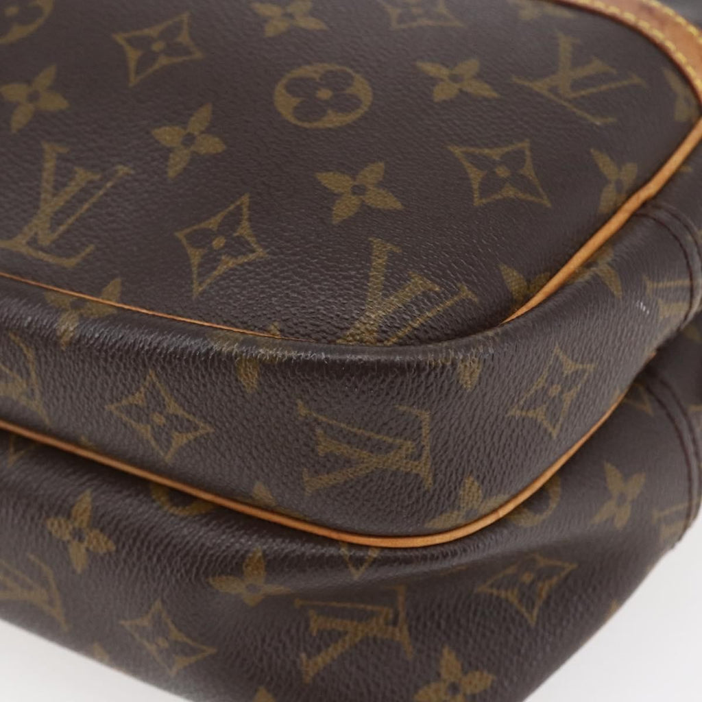 Louis Vuitton Reporter Bag Monogram Canvas Brown Canvas Bag (Pre-Owned)