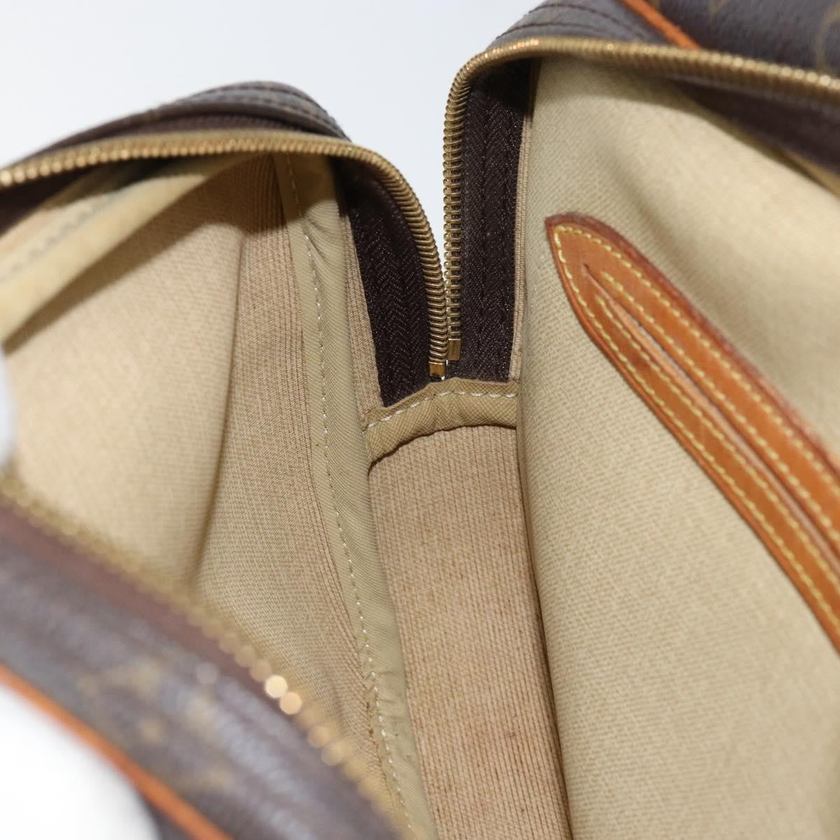 Louis Vuitton Reporter Bag Monogram Canvas Brown Canvas Shoulder Bag Bag (Pre-Owned)