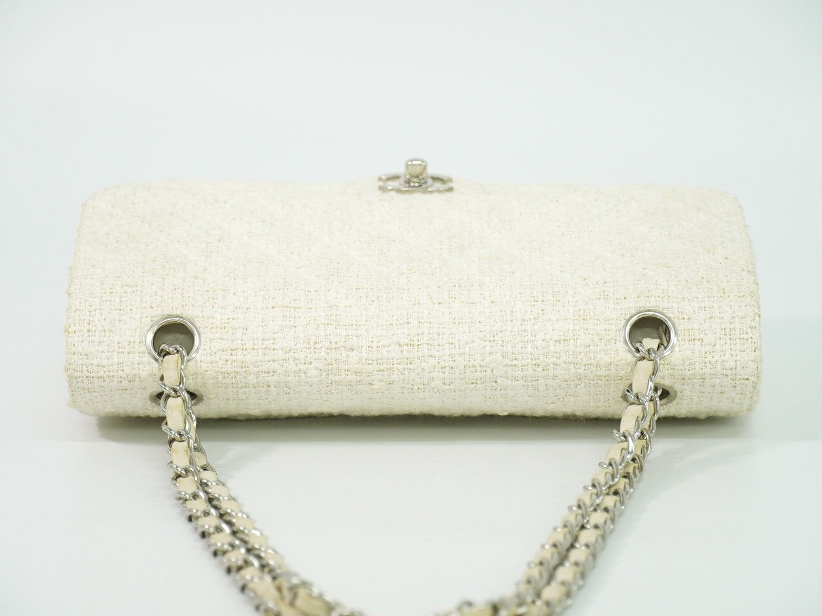 Chanel Timeless - Classic Double Flap Bag Quilted Tweed White Tweed Handbag (Pre-Owned)