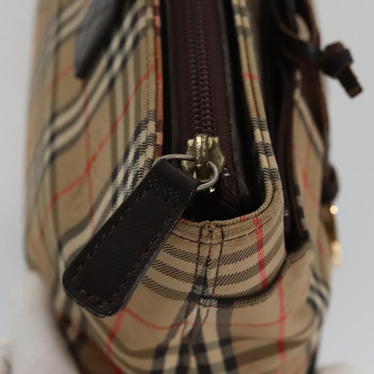 Burberry Nova Check Handbag Nova Check Canvas And Leather Beige Canvas Handbag (Pre-Owned)