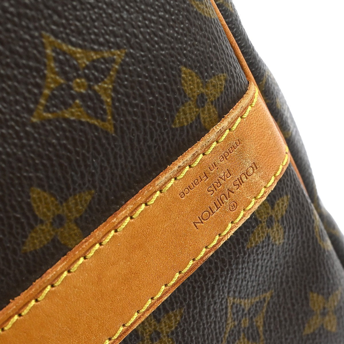 Louis Vuitton Keepall Bandouliere Bag Monogram Canvas Brown Canvas Travel Bag Bag (Pre-Owned)