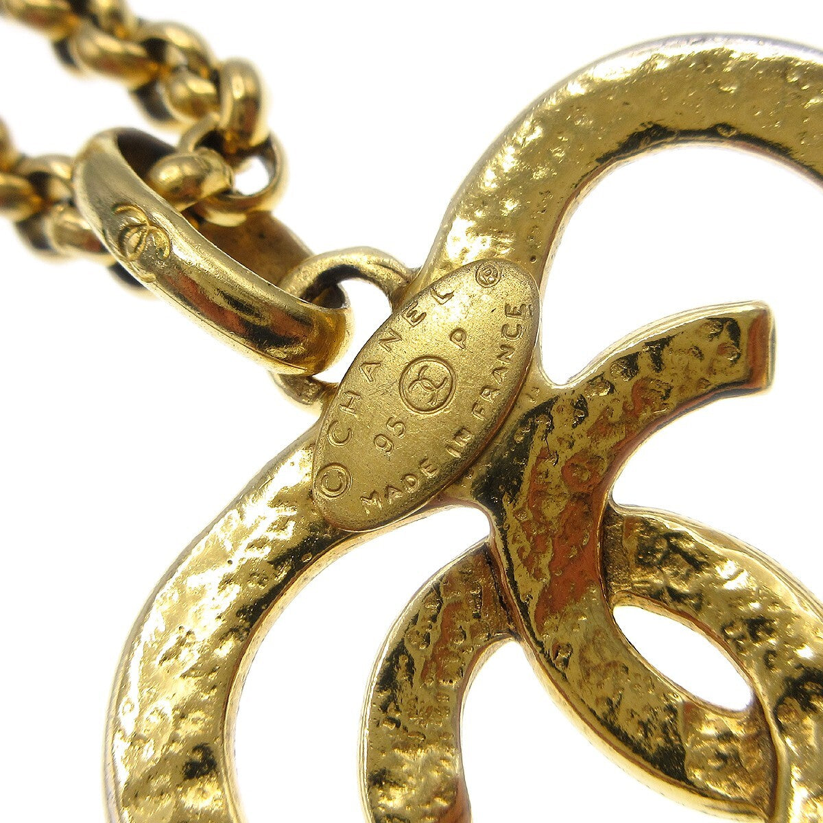 Chanel Cc Heart Pendant Necklace Metal Gold Gold_Plated Necklace Jewelry (Pre-Owned)