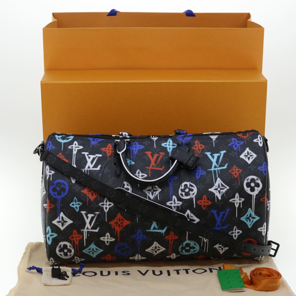 Louis Vuitton Keepall Bandouliere Bag Graffiti Monogram Eclipse Canvas Multicolour Canvas Bag (Pre-Owned)
