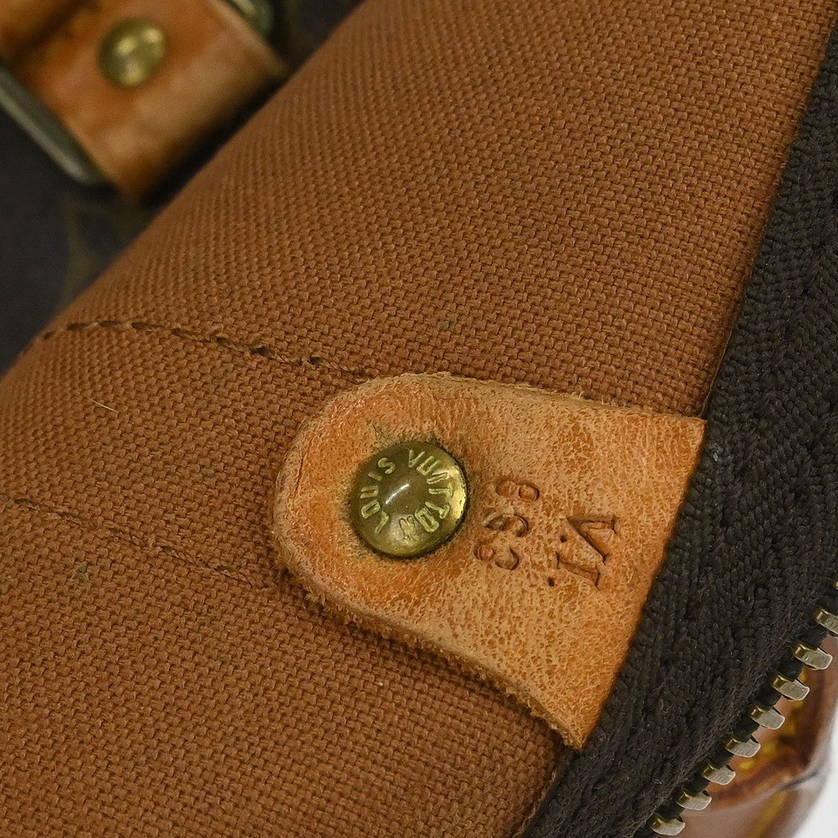 Louis Vuitton Keepall Bag Monogram Canvas Brown Canvas Travel Bag Bag (Pre-Owned)