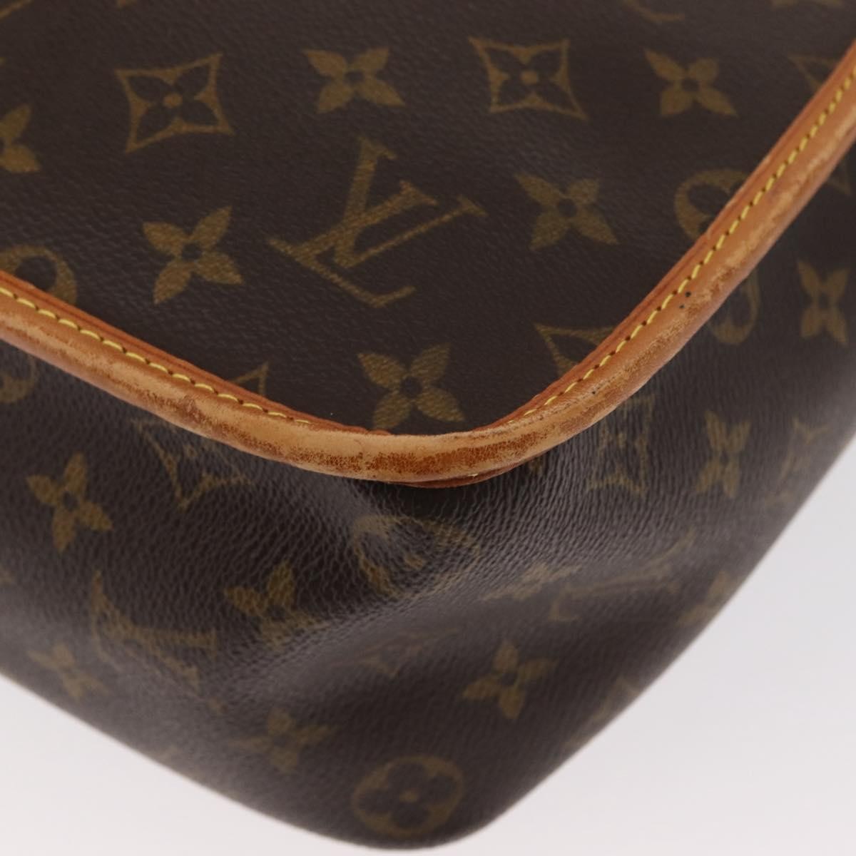 Louis Vuitton Sac Gibeciere Messenger Bag Monogram Canvas Brown Canvas Shoulder Bag Bag (Pre-Owned)