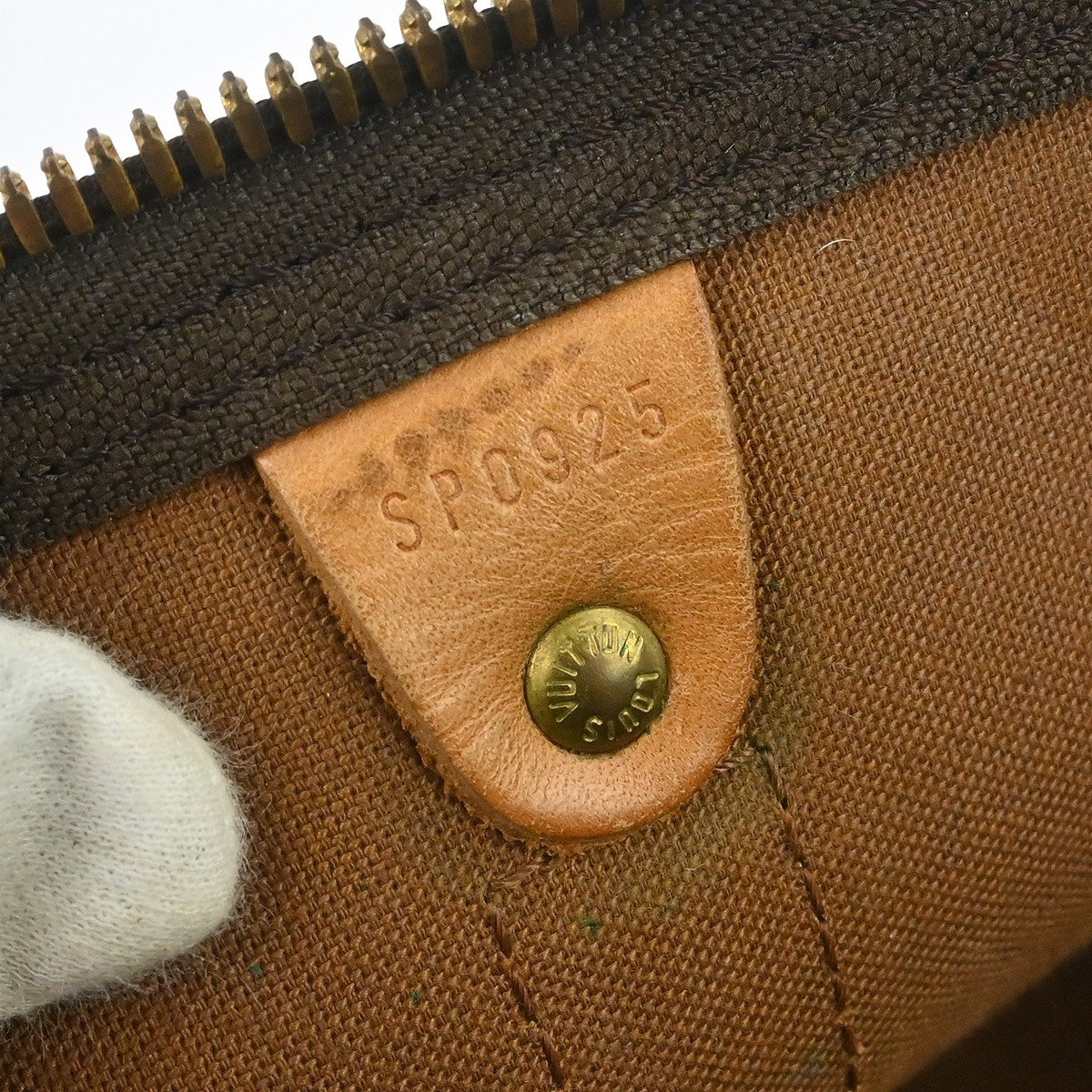Louis Vuitton Keepall Bag Monogram Canvas Brown Canvas Travel Bag Bag (Pre-Owned)