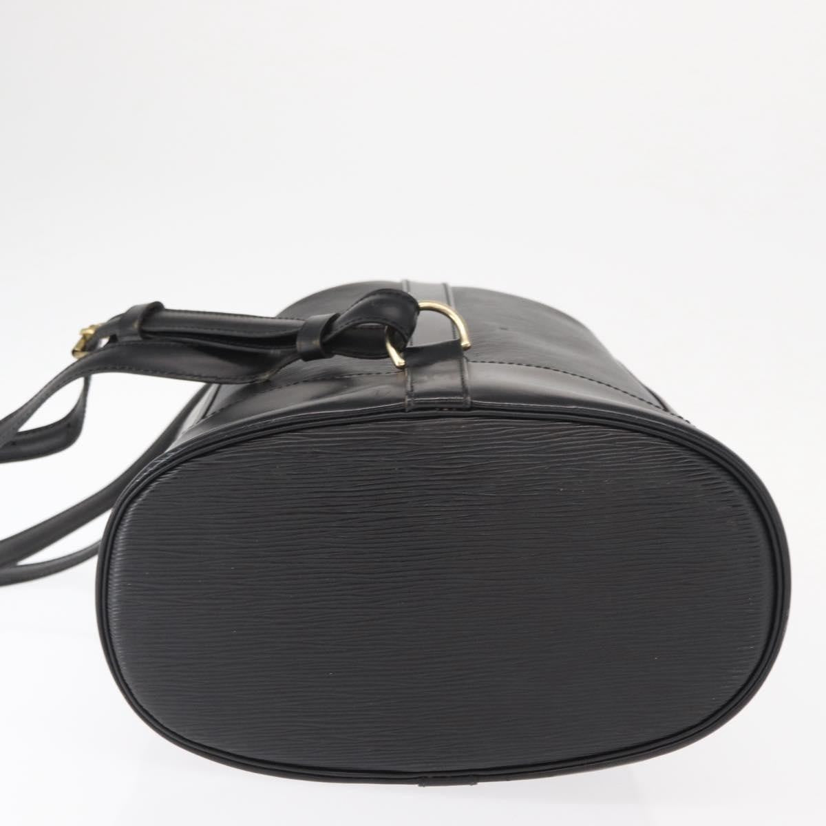 Louis Vuitton Randonnee Backpack Epi Leather Black Leather Shoulder Bag Bag (Pre-Owned)