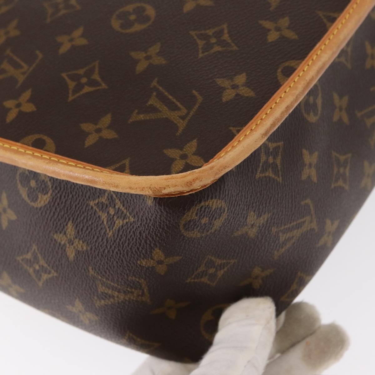 Louis Vuitton Sac Gibeciere Messenger Bag Monogram Canvas Brown Canvas Shoulder Bag Bag (Pre-Owned)