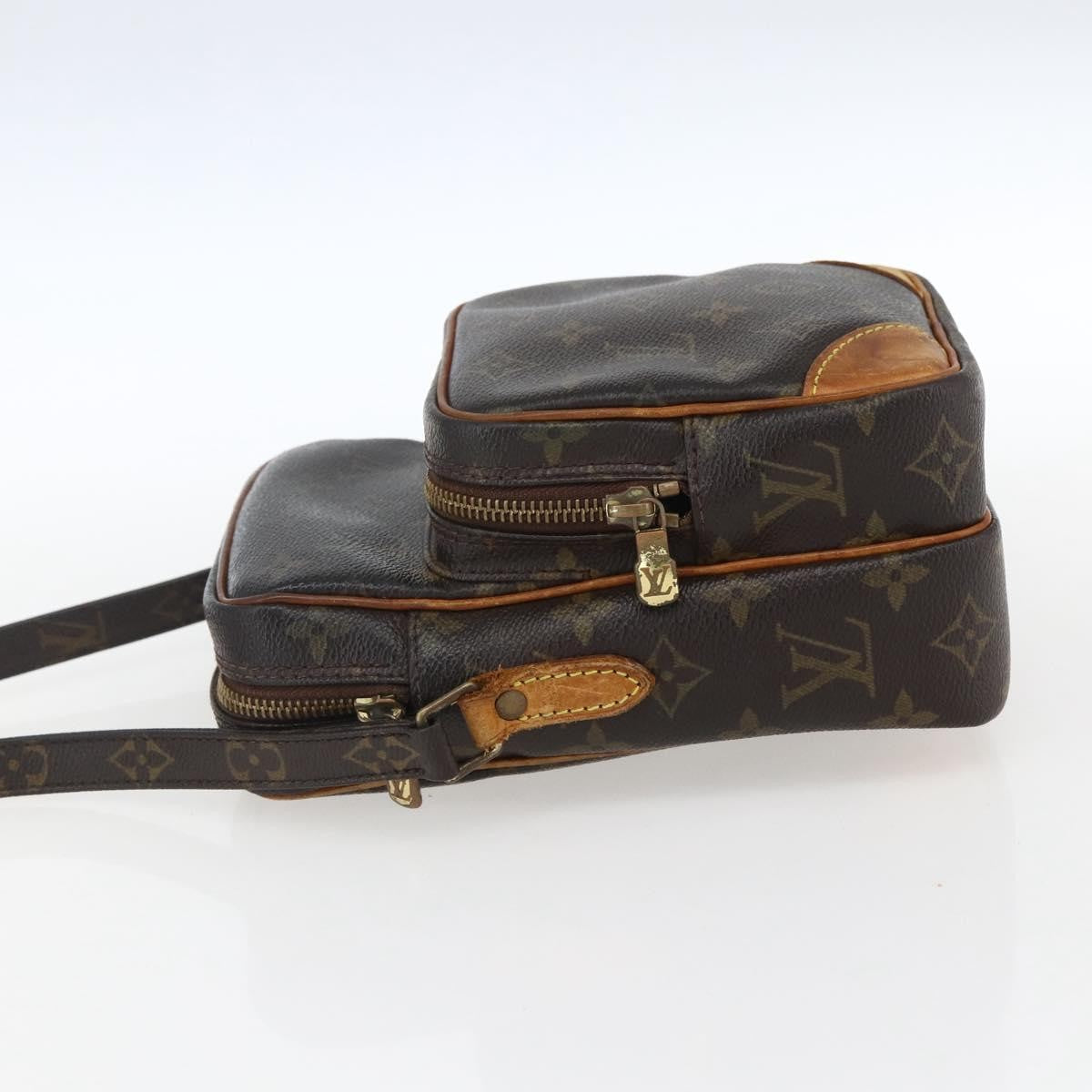 Louis Vuitton Amazone Bag Monogram Canvas Brown Canvas Shoulder Bag Bag (Pre-Owned)