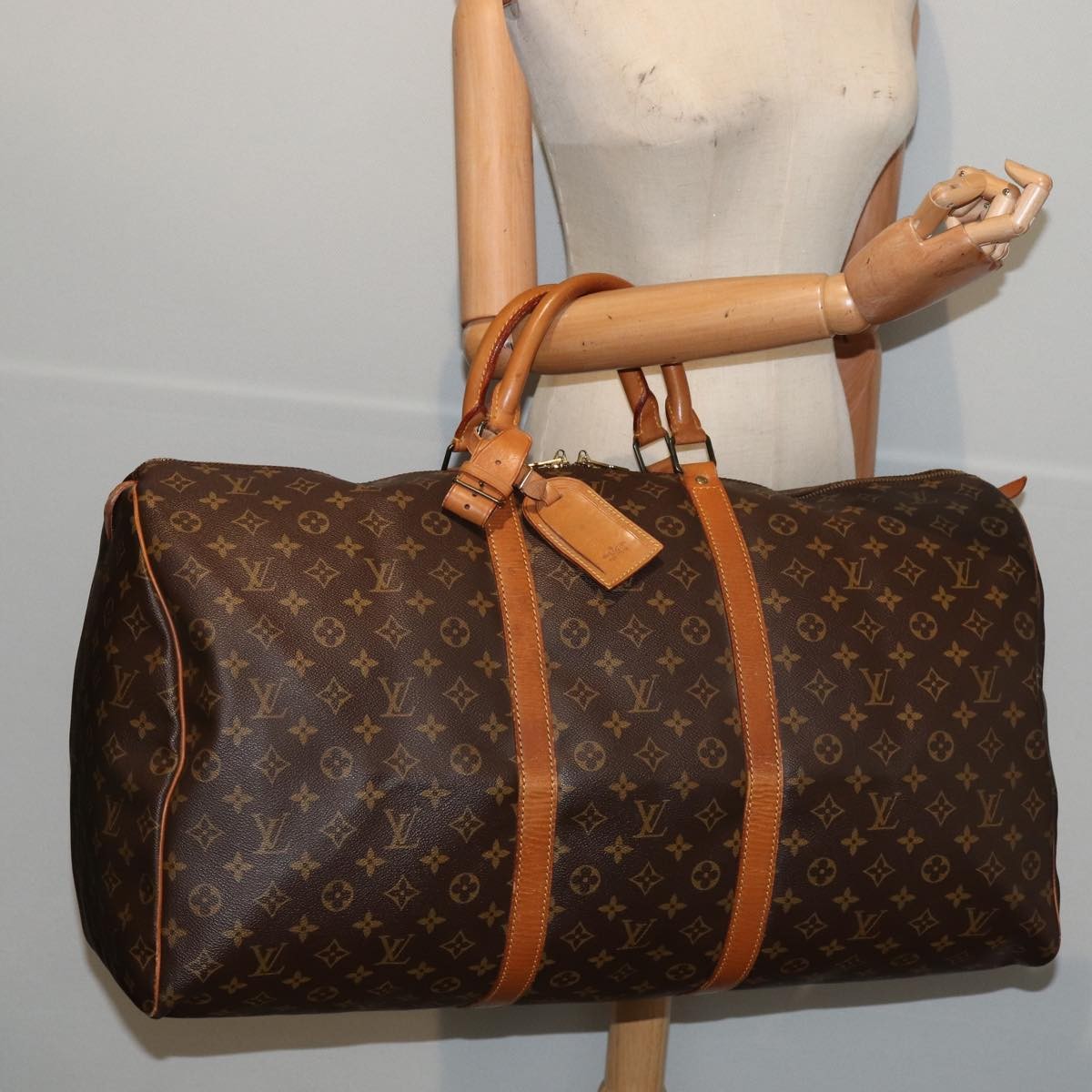 Louis Vuitton Keepall Bag Monogram Canvas Brown Canvas Travel Bag Bag (Pre-Owned)