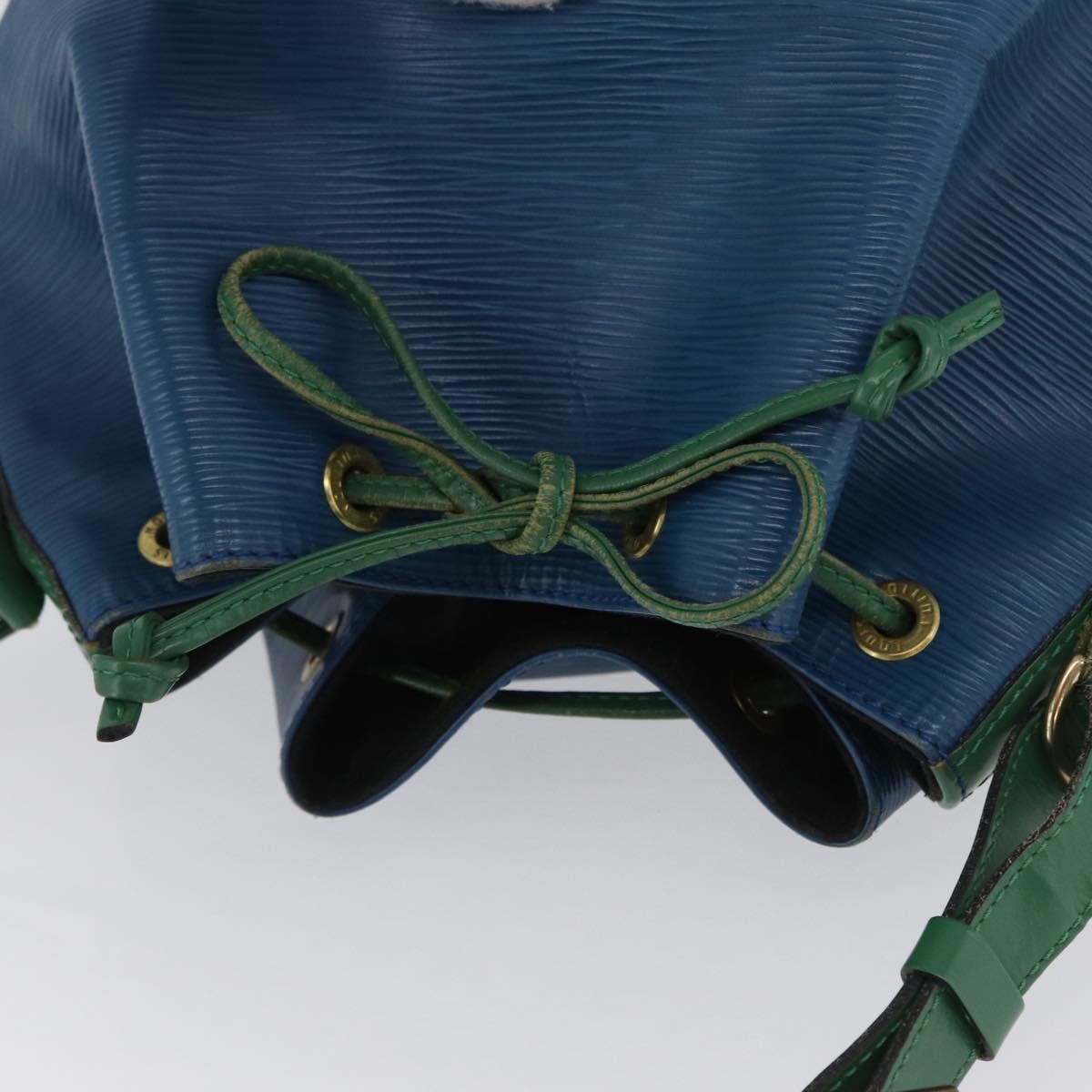 Louis Vuitton Bicolor Noe Handbag Epi Leather Blue Leather Shoulder Bag Bag (Pre-Owned)
