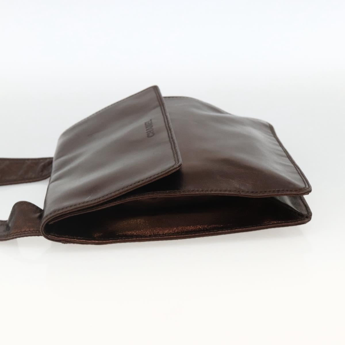Chanel Vintage Logo Flap Messenger Bag Leather Brown Leather Shoulder Bag Bag (Pre-Owned)
