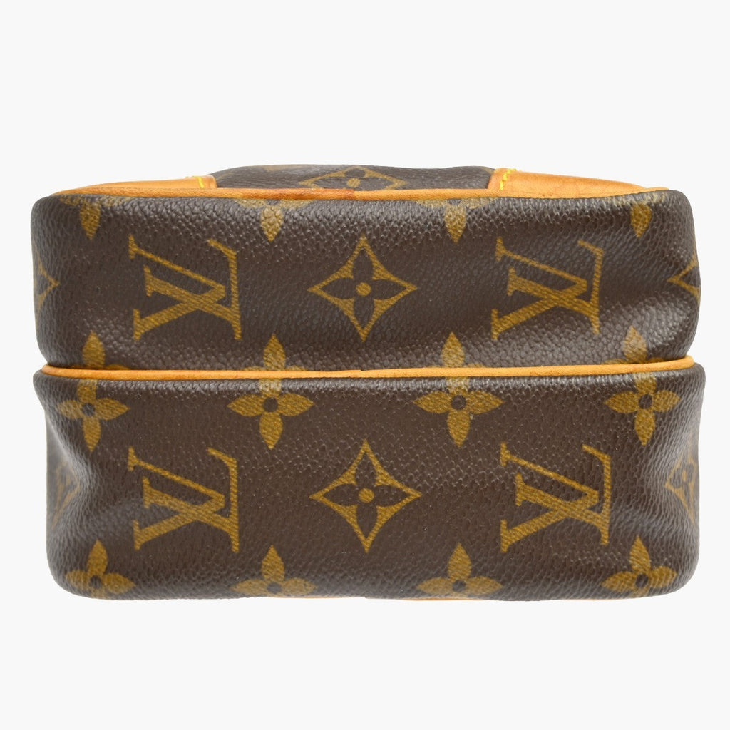 Louis Vuitton Amazone Bag Monogram Canvas Brown Canvas Shoulder Bag Bag (Pre-Owned)