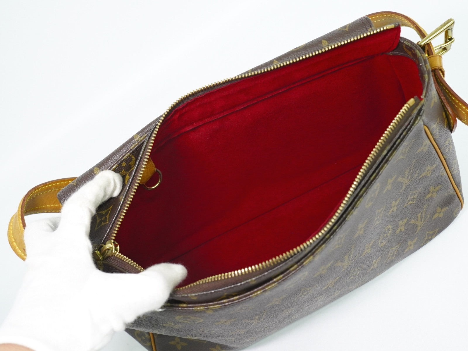 Louis Vuitton Viva Cite Handbag Monogram Canvas Brown Canvas Shoulder Bag Bag (Pre-Owned)