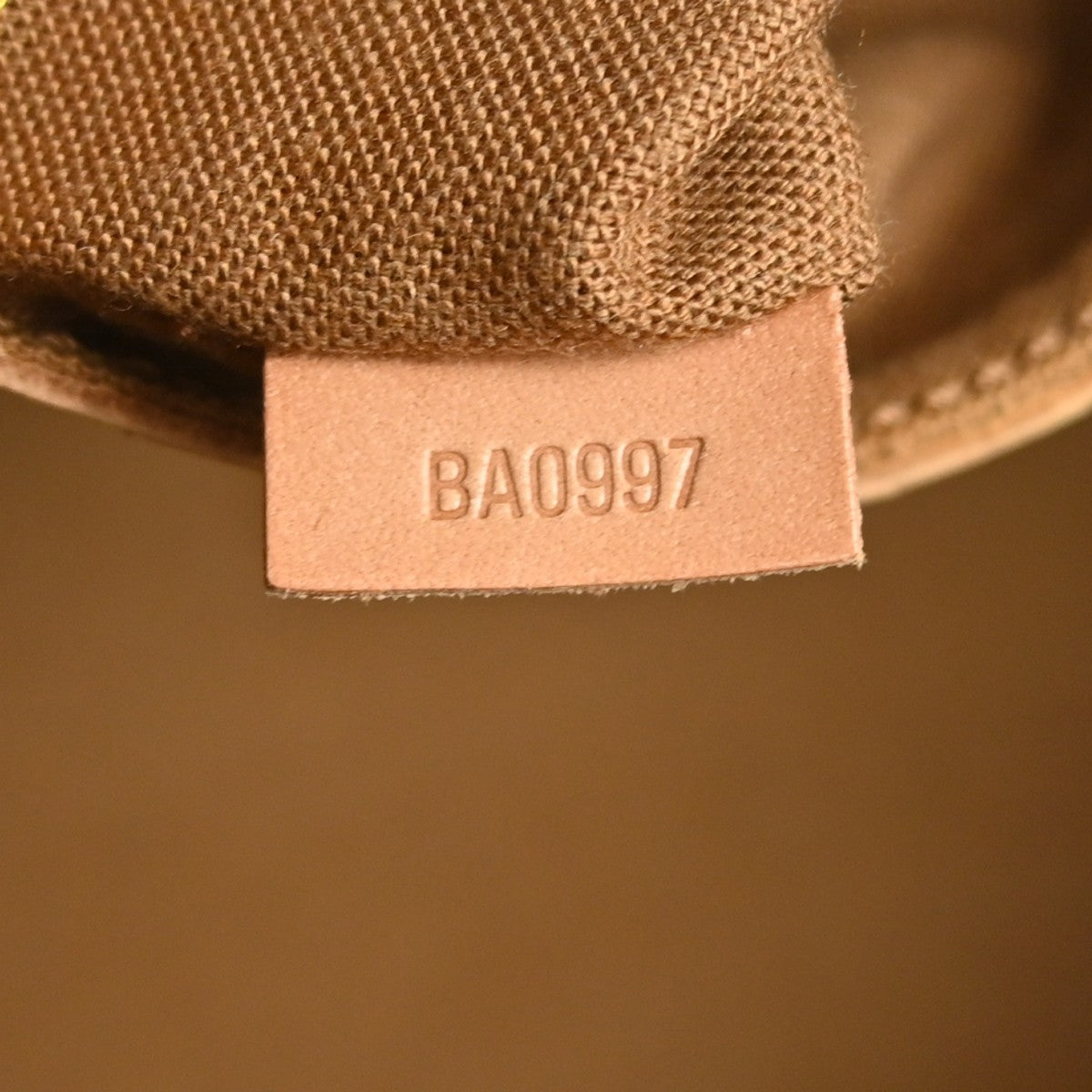 Louis Vuitton Alma Handbag Monogram Canvas Brown Canvas Handbag (Pre-Owned)