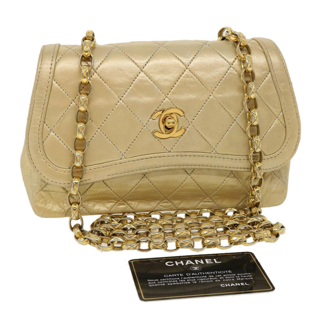 Chanel Vintage Cc Chain Flap Bag Quilted Lambskin Gold Leather Shoulder Bag Bag (Pre-Owned)