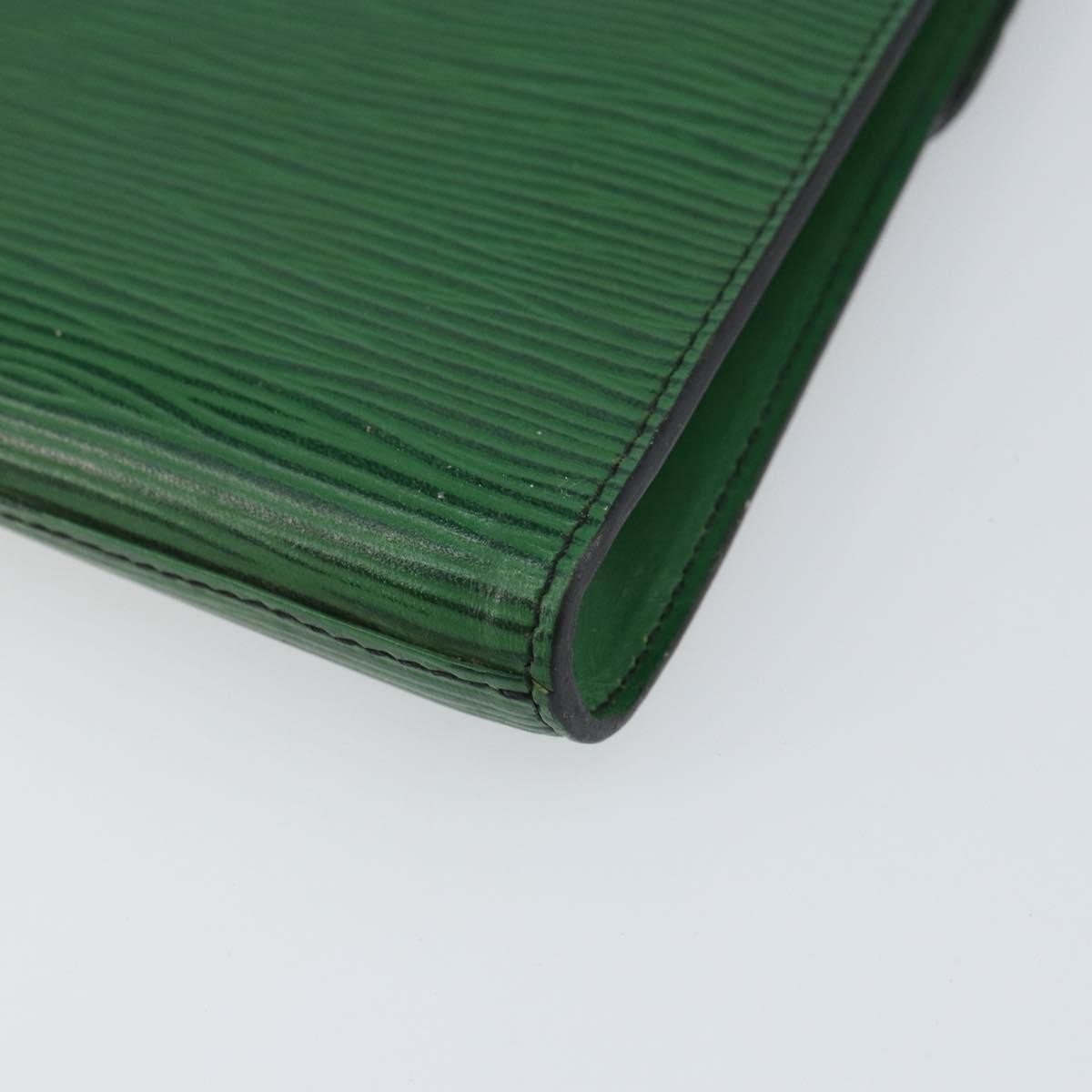 Louis Vuitton Art Deco Clutch Epi Leather Green Leather Clutche & Pouche Bag (Pre-Owned)