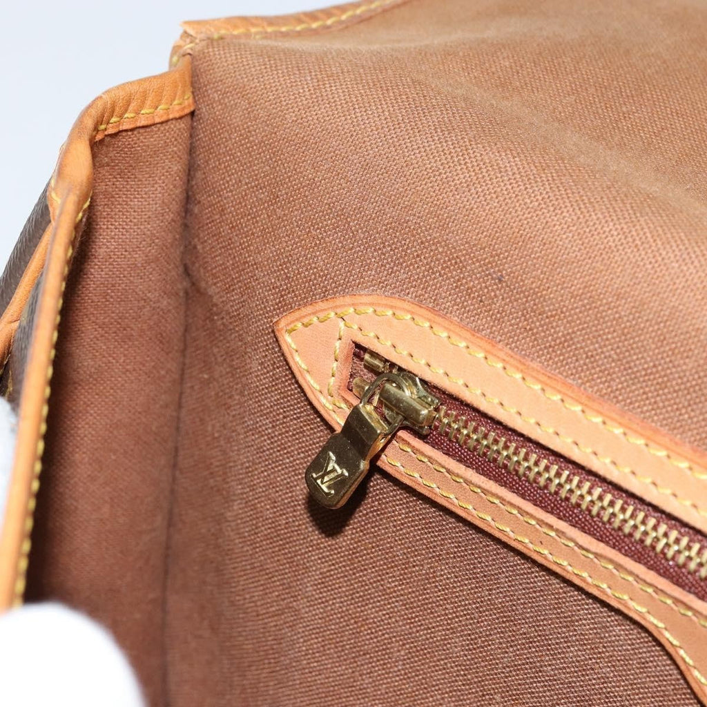 Louis Vuitton Sac Gibeciere Messenger Bag Monogram Canvas Brown Canvas Shoulder Bag Bag (Pre-Owned)