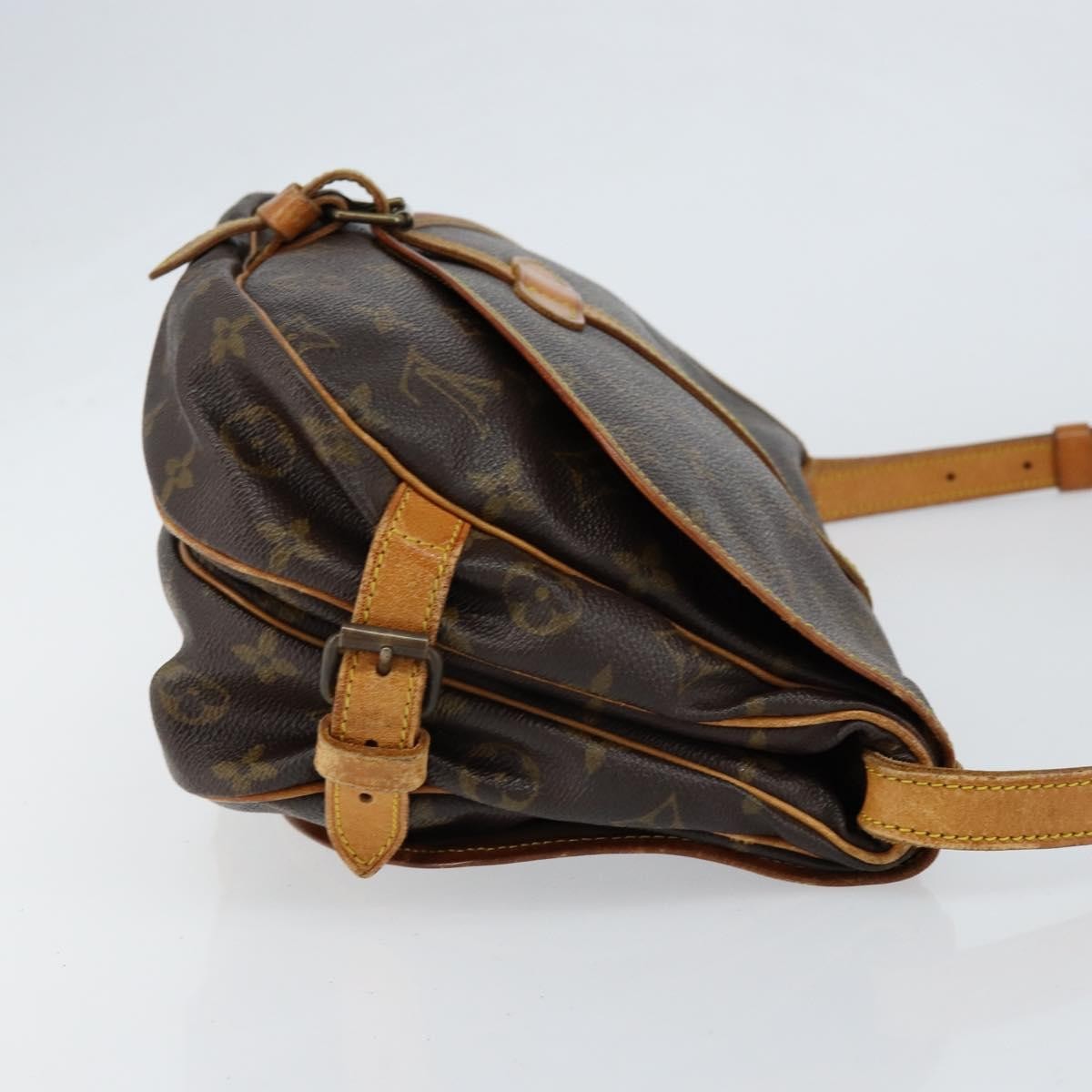 Louis Vuitton Saumur Handbag Monogram Canvas Brown Canvas Shoulder Bag Bag (Pre-Owned)