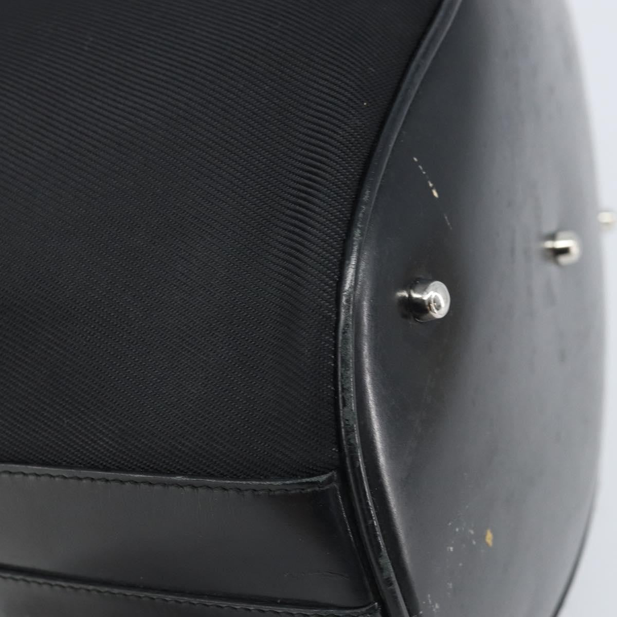 Gucci Vintage Bamboo Bucket Bag Nylon And Leather Black Nylon Handbag (Pre-Owned)
