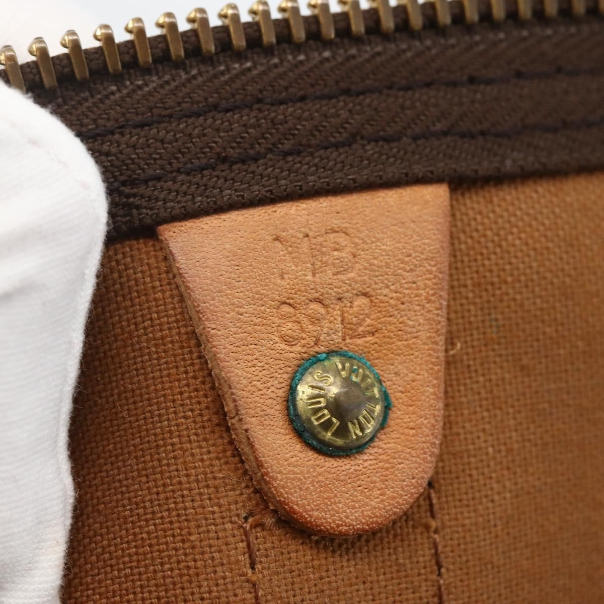 Louis Vuitton Keepall Bag Monogram Canvas Brown Canvas Travel Bag Bag (Pre-Owned)
